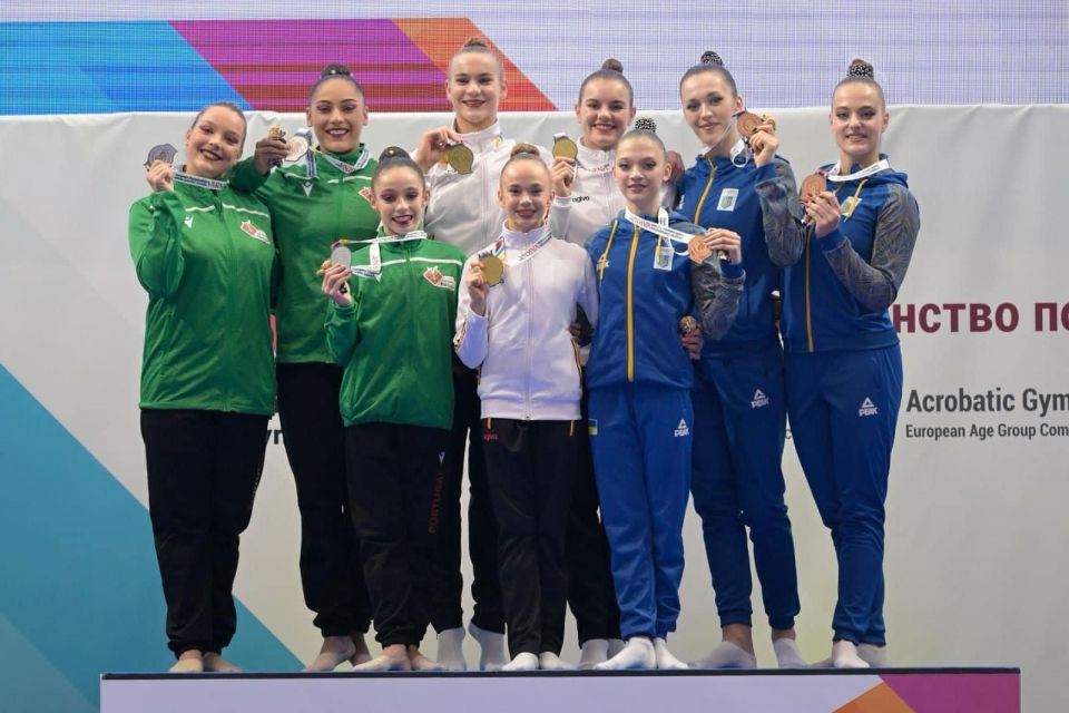 Вінницькі акробатки вибороли призові місця на чемпіонаті Європи в Болгарії