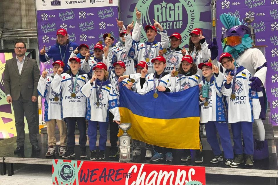 Дитяча хокейна команда «Патріот» здобула перемогу на міжнародному турнірі Riga Cup-2024