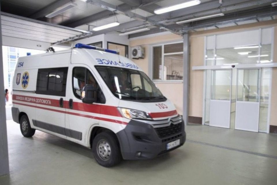 Директором медичної автобази Вінницької облради призначили власника магазину зброї Юрія Коцюбського