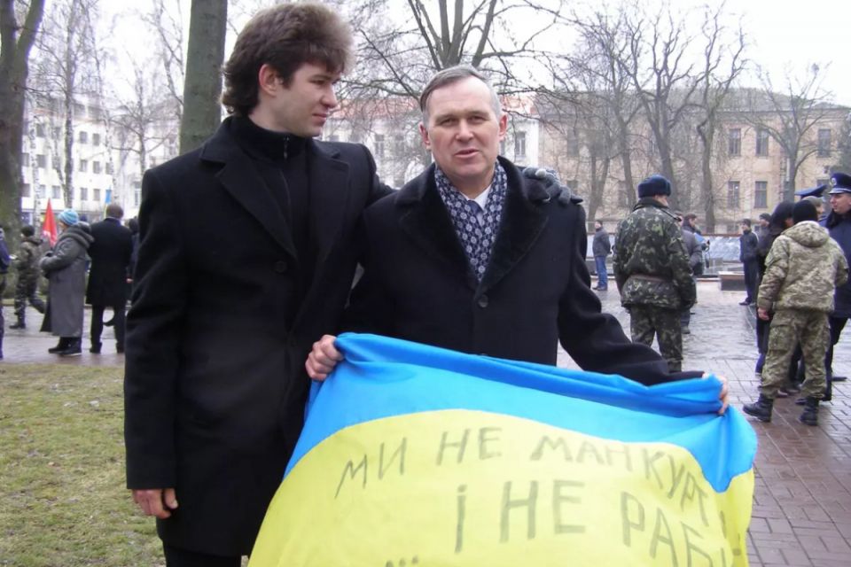 «Уже на другий день запросив Рекута»: 10 років тому у Вінниці відкрили пам’ятний знак Героям
