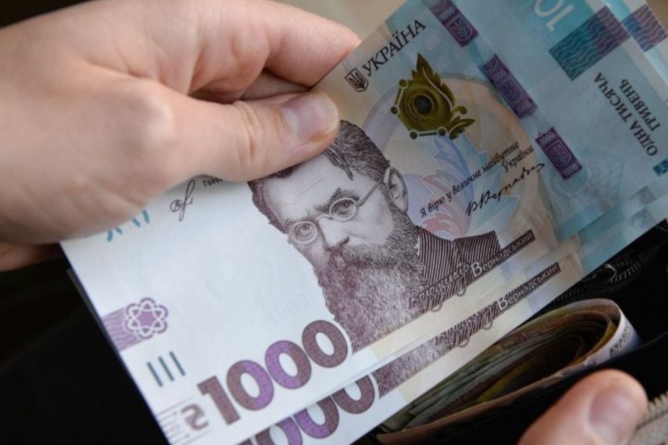 Реальні зарплати вінничан: голосуйте, чи відповідає ваша середній