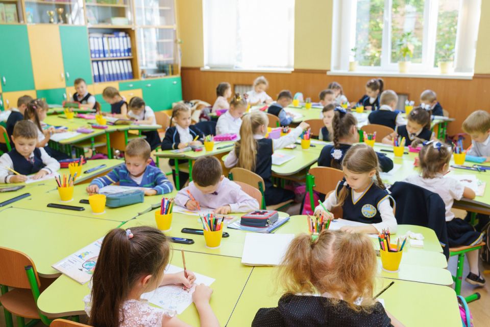 У Вінниці понад 44 тисячі школярів. У якому закладі найбільше дітей?