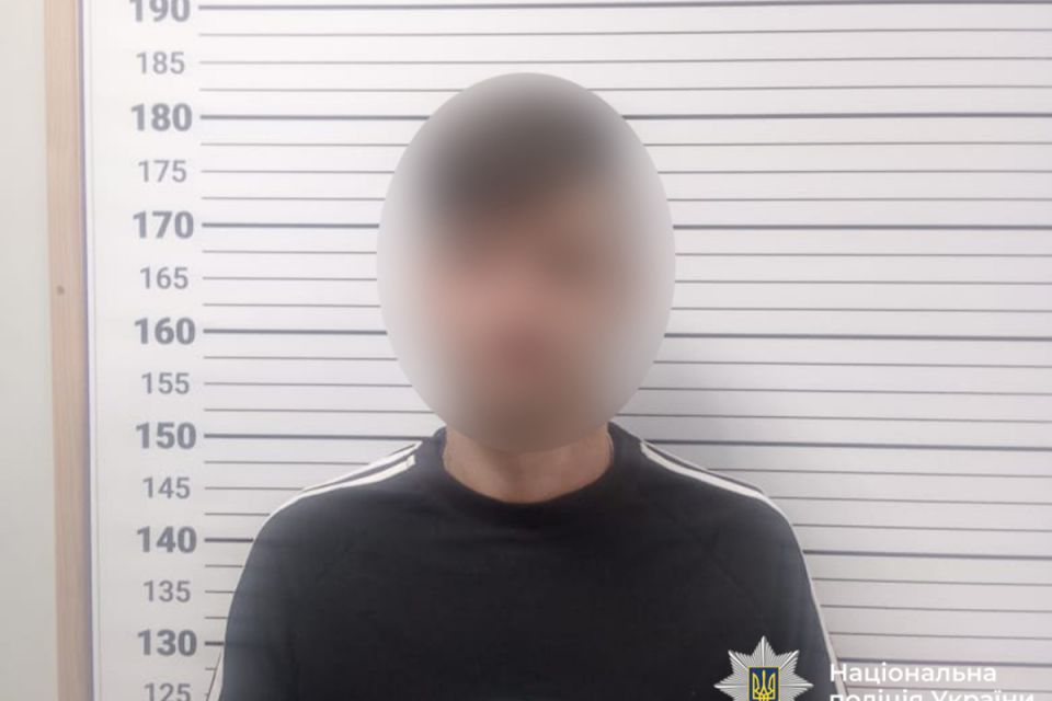 Чоловік зарізав знайомого ножем під час п'янки у Хмільницькому районі