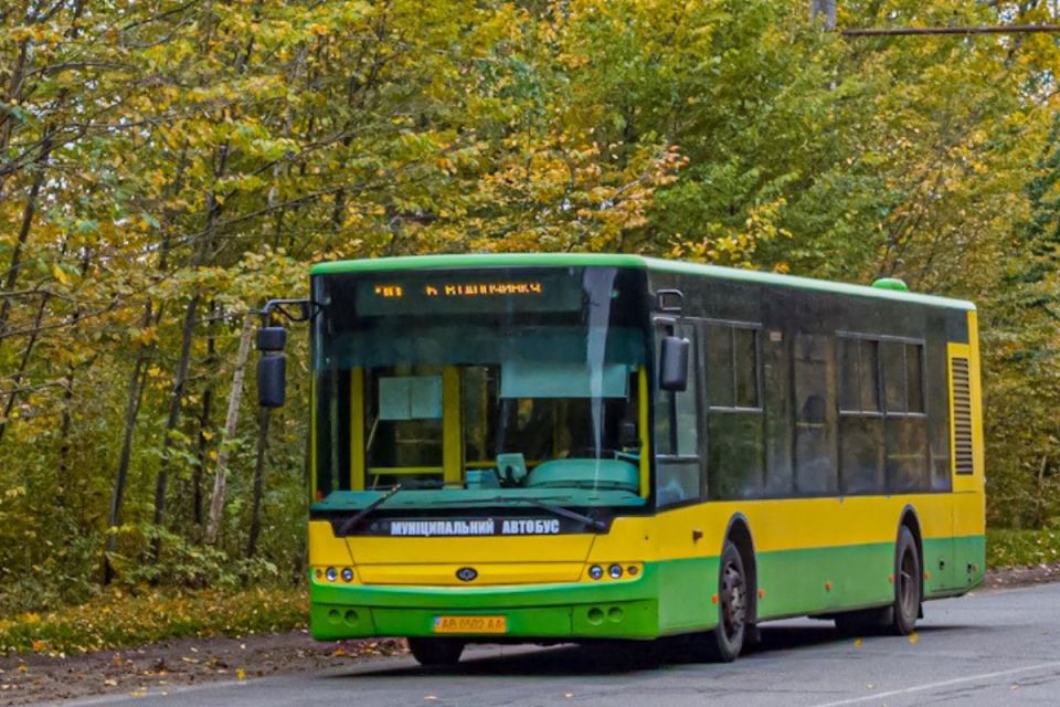 До ярмарку в Щітках поїде додатковий транспорт. Графік руху автобуса та тролейбусів