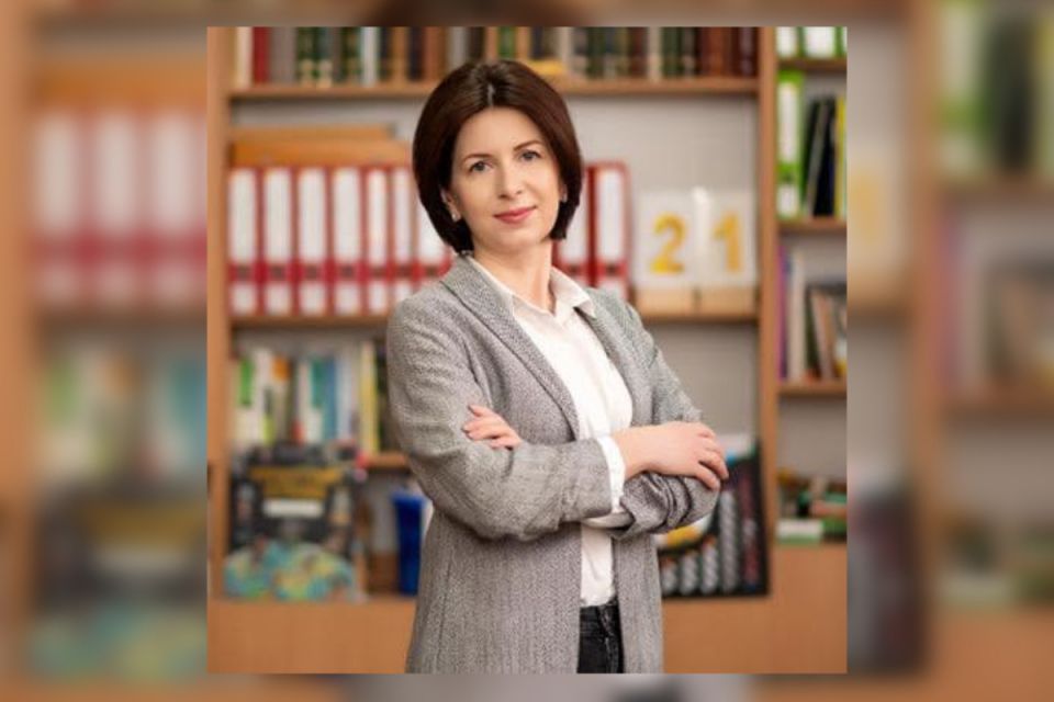 Вчителька з Гайсинщини отримала звання «Заслужений вчитель України»