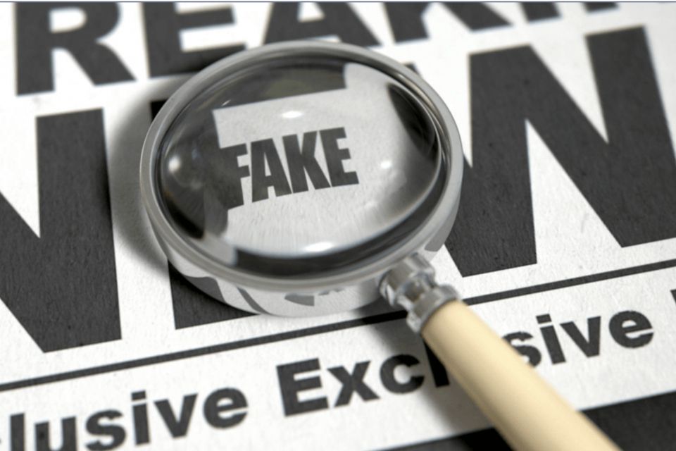 Фейкові виплати по 9600 гривень: українців попереджають про нову схему шахрайства