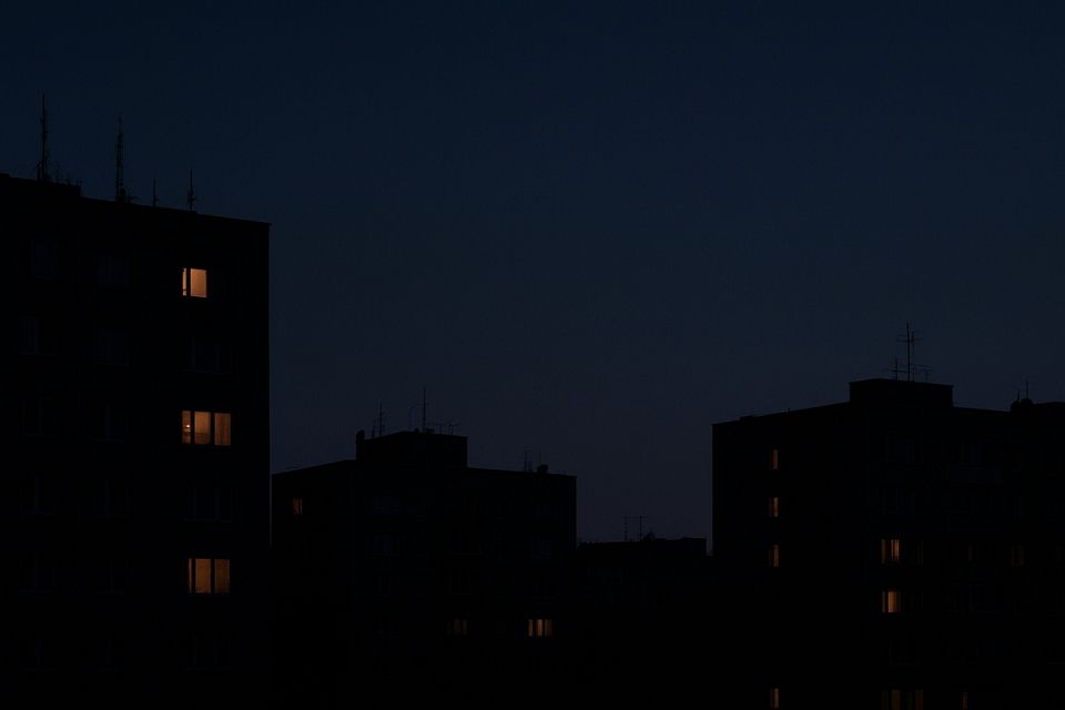 Де вимикають найбільше: порівняли графіки відключень світла у Вінниці та сусідніх обласних центрах