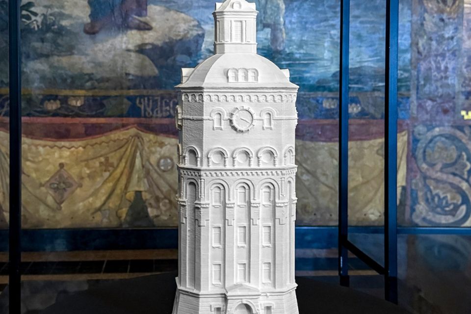 Вінницька Вежа у Лаврі. У Києві відкрили виставку з 3D-моделлю символу Вінниці