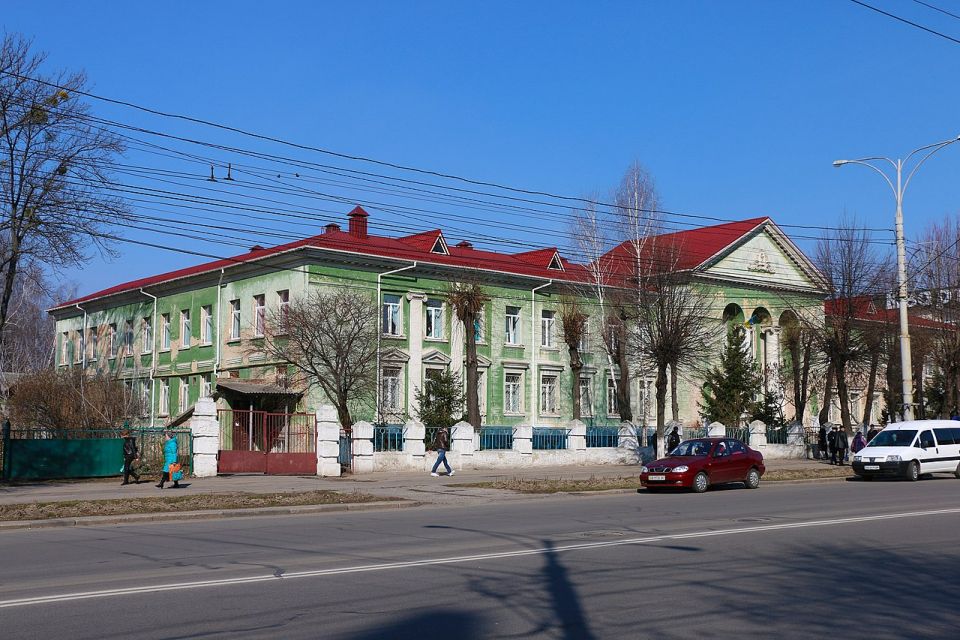 З військового містечка і хутора діда Коцюбинського: звідки бере початок район Замостя