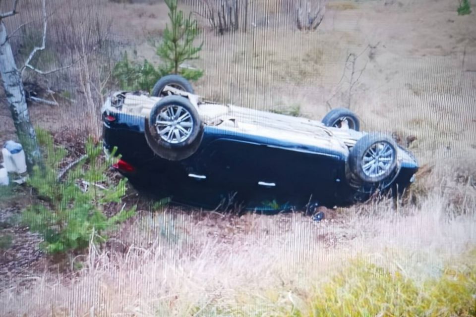 Поблизу Гайсина перекинувся Renault. Загинула 76-річна жінка