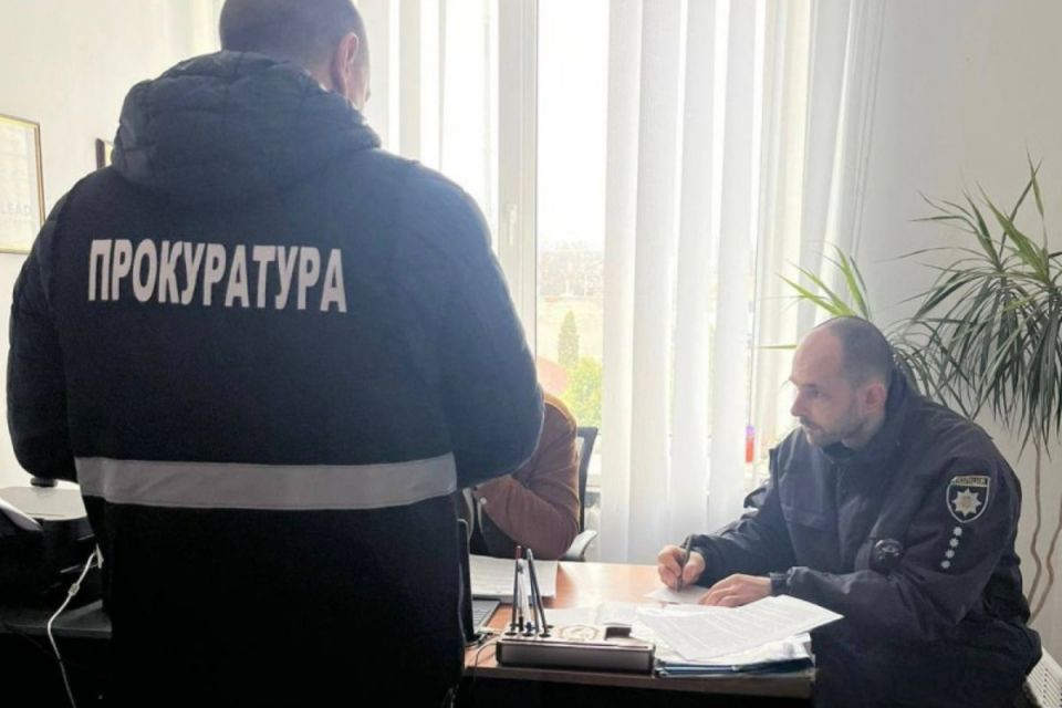 У кишенях посадовців Оратівської громади «зник» мільйон: підозру отримав заступник сільради