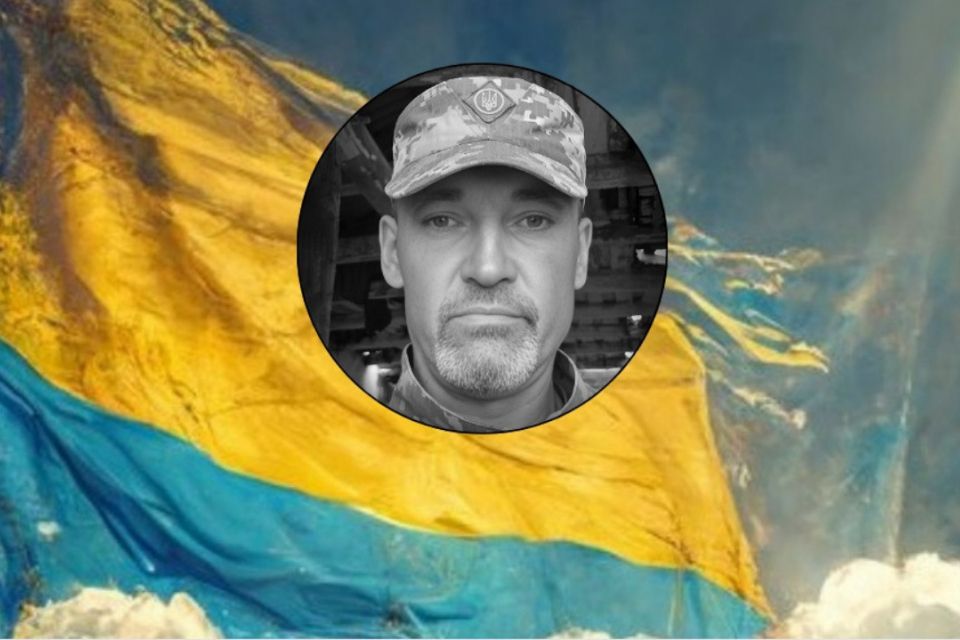 Вінниця схиляє голову в жалобі: в останню путь проведуть оператора БпЛА Олексія Балана