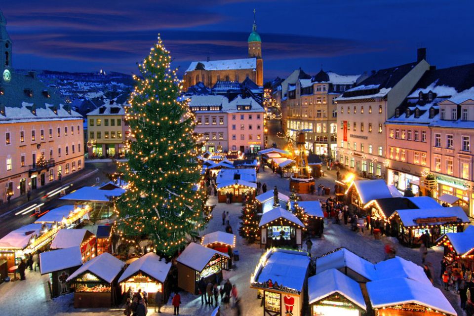 Зимові тури: куди помандрувати в грудні і де зустріти Новий рік