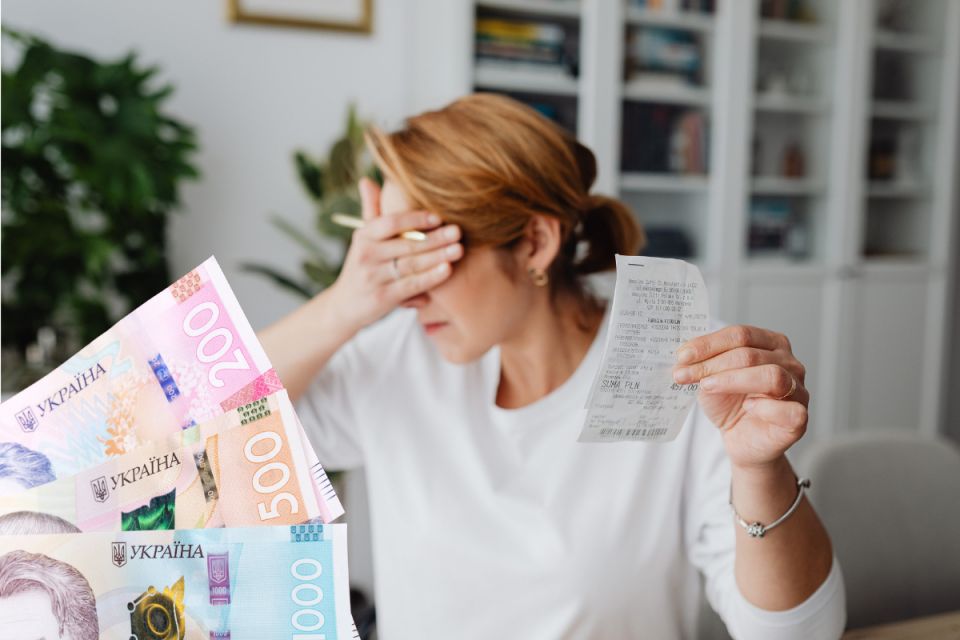 Борги за комуналку ростуть: 194 тисячі нових справ за рік. Яка ситуація на Вінниччині?