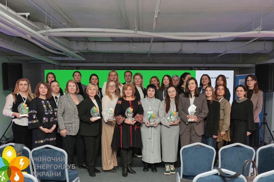 Вінниця стала першою в Україні, де запустили курси для монтажниць сонячних електростанцій