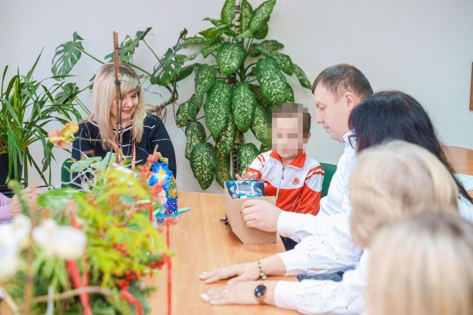 Патронатна родина Тишкевичів прийняла семирічного хлопчика