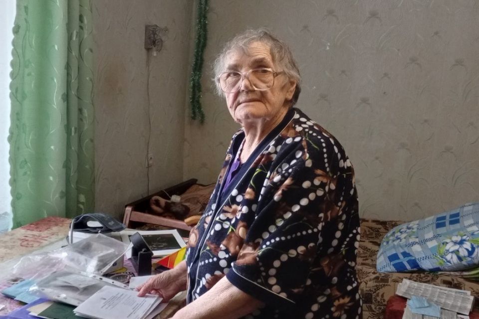 «Його забрали. І доглядати матір — нікому». Як мобілізували єдиного сина хворої 81-річної жінки