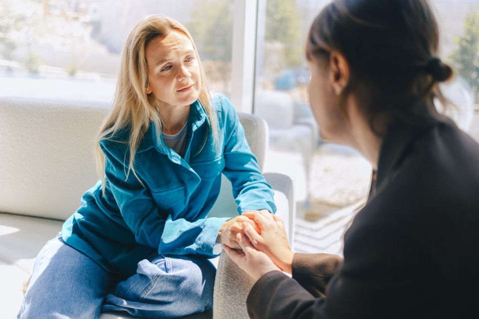 Зникла рідна людина: як пережити очікування та не зламатися — поради психолога