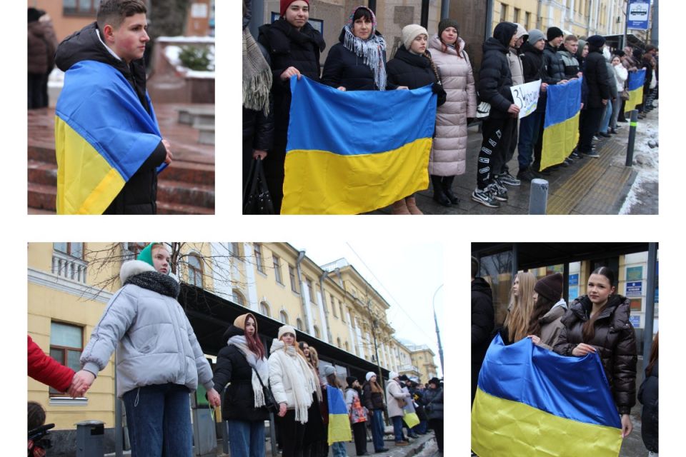 Молодь та військові у центрі Вінниці утворили «Живий ланцюг Єднання» до Дня Соборності