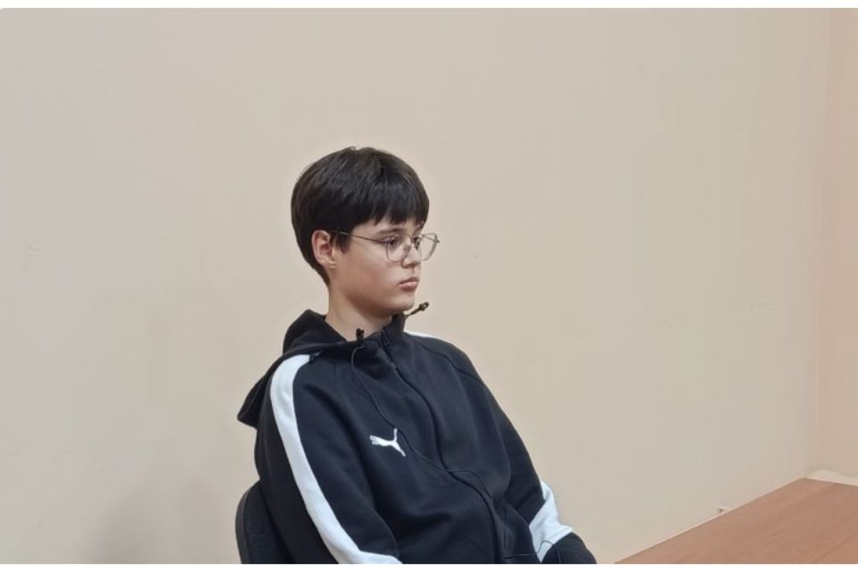 Замість звичайного дитинства — волонтерство: історія 14-річного Мирослава (соціальна реклама