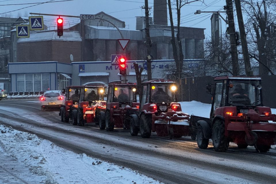 Сніг прибрали, але розслаблятися зарано. Вінницю сьогодні накриє штормовий вітер