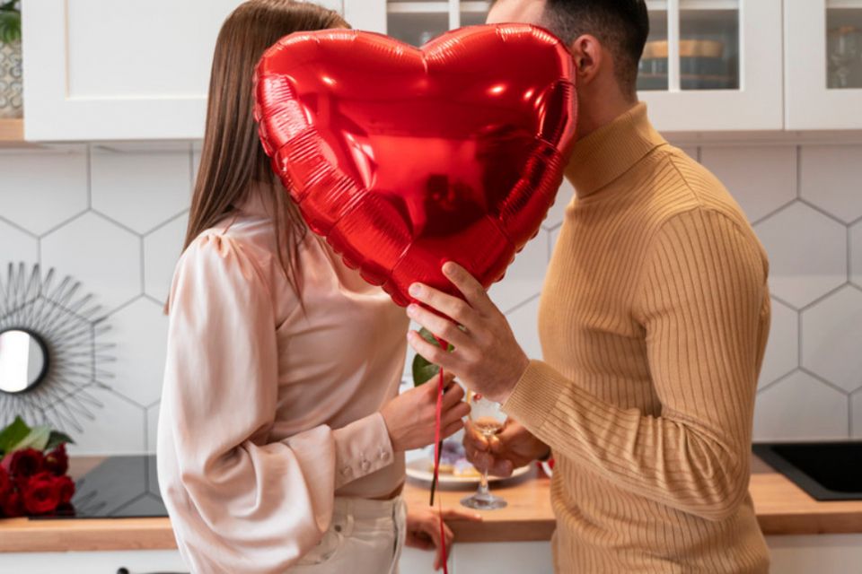 Що купують українці на День святого Валентина і чому відходять шаблони