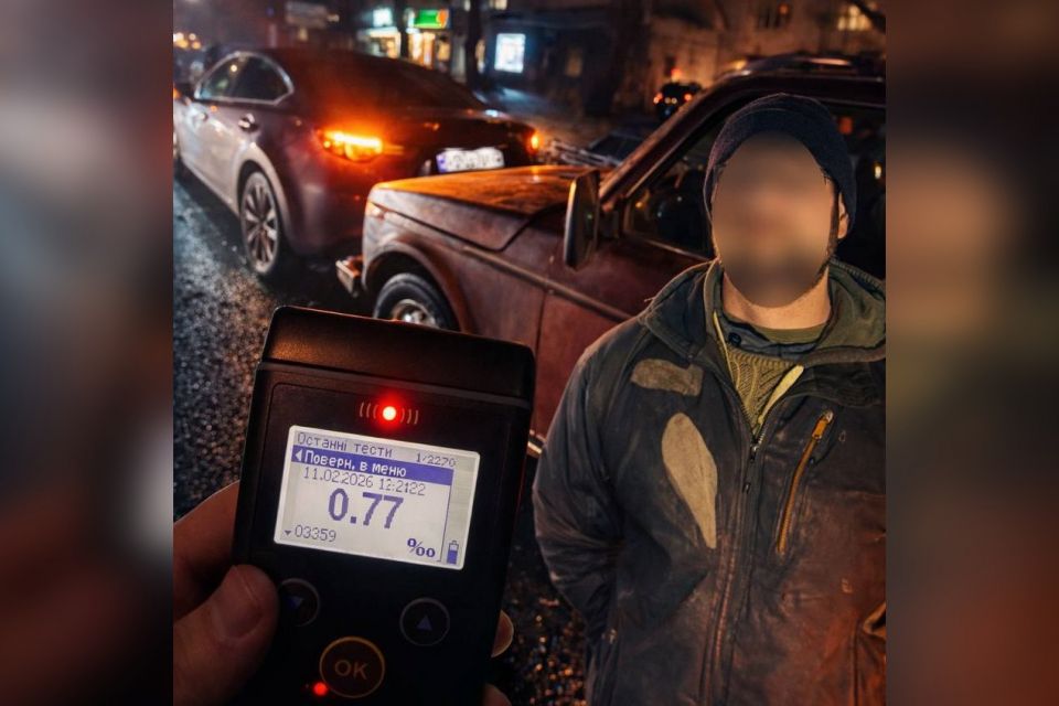 П’яний водій ВАЗ спричинив ДТП на Гетьмана Мазепи. Патрульні склали три протоколи