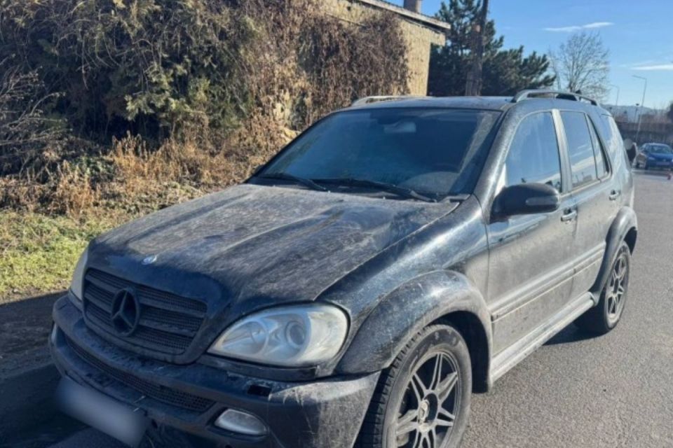 У Могилеві-Подільському Mercedes збив 86-річного чоловіка: пенсіонера госпіталізували
