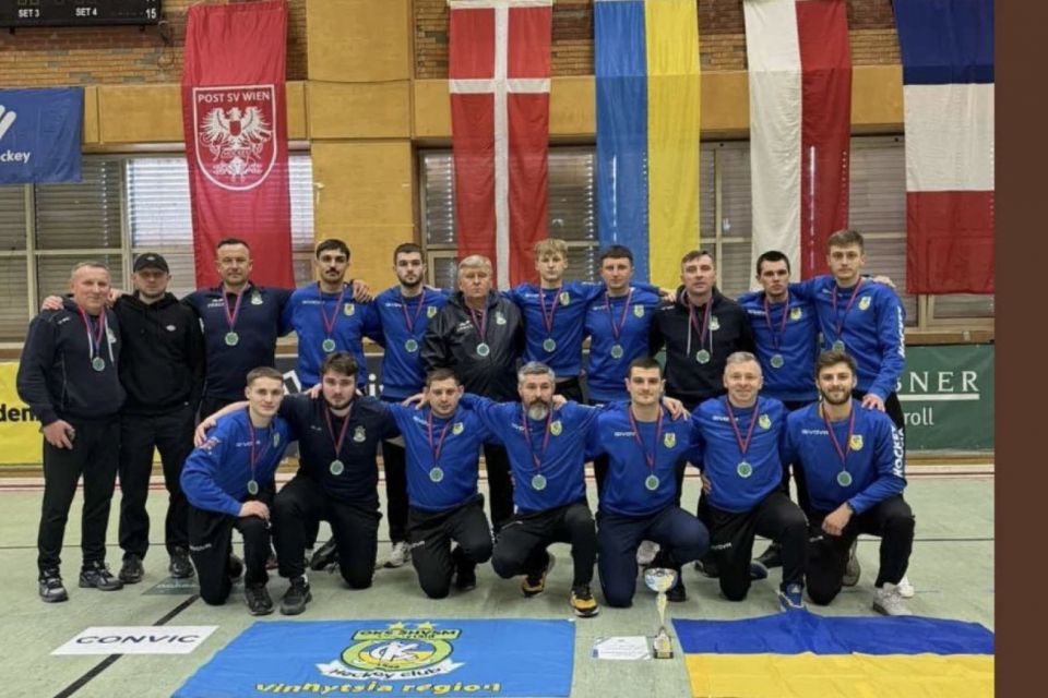 Фантастичний камбек приніс вінницьким індорхокеїстам срібло Кубку «Трофі»