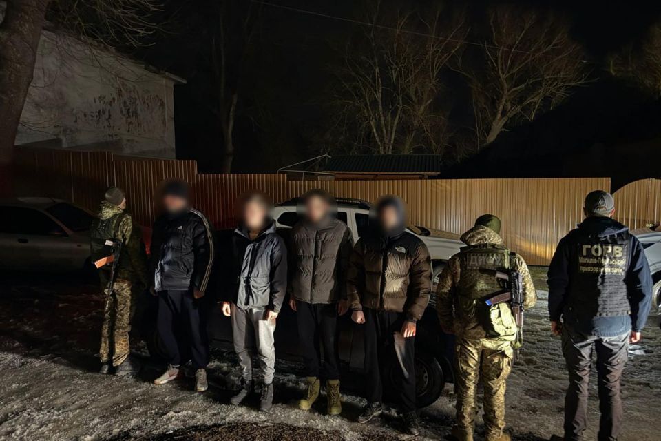 Нелегальна «поїздка» до Молдови коштувала майже пів мільйона — організатора затримали прикордонники
