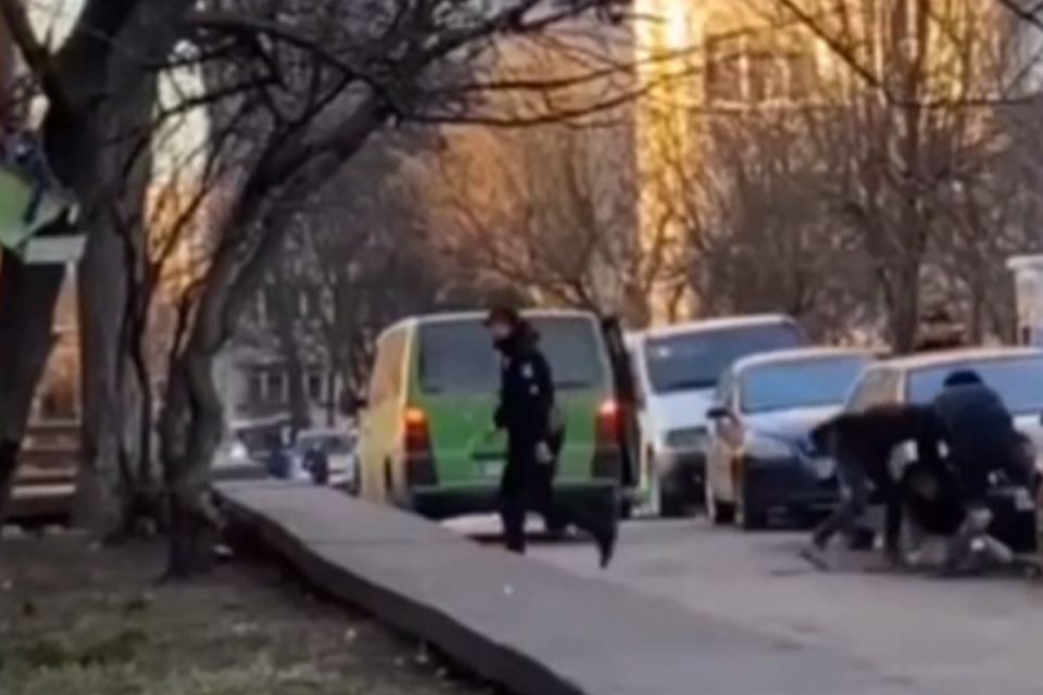 Чому коп не розборонив бійку ТЦК з цивільним? ДБР почало розслідування