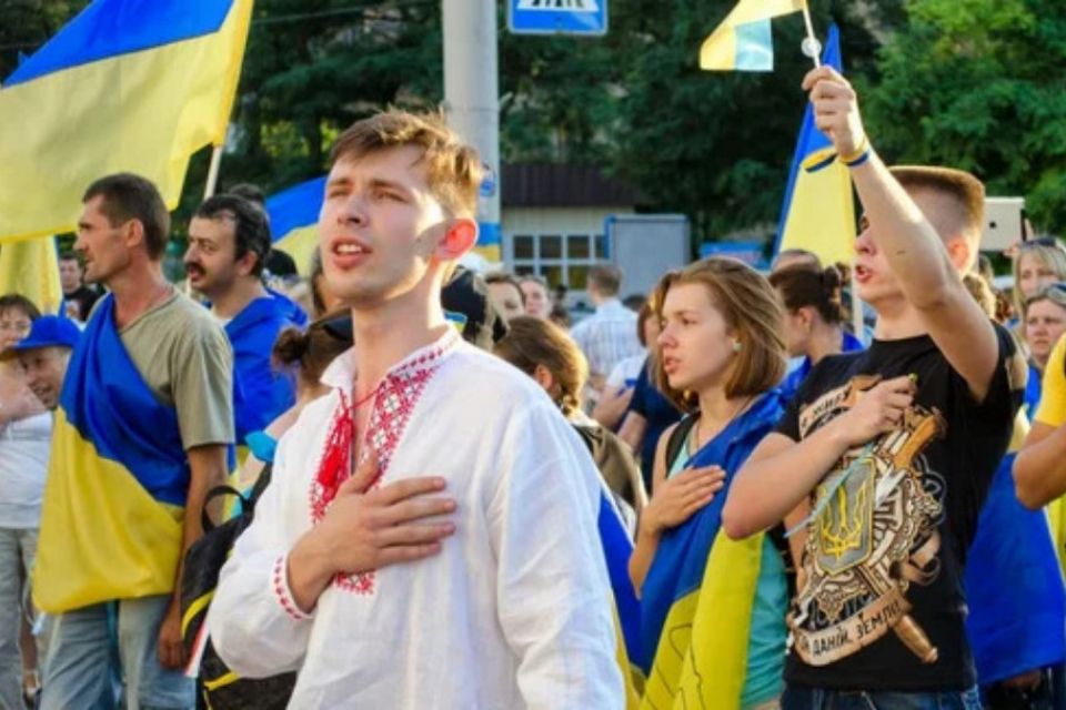 Сьогодні — День Державного Гімну. Історія, традиції та заборони 10 березня