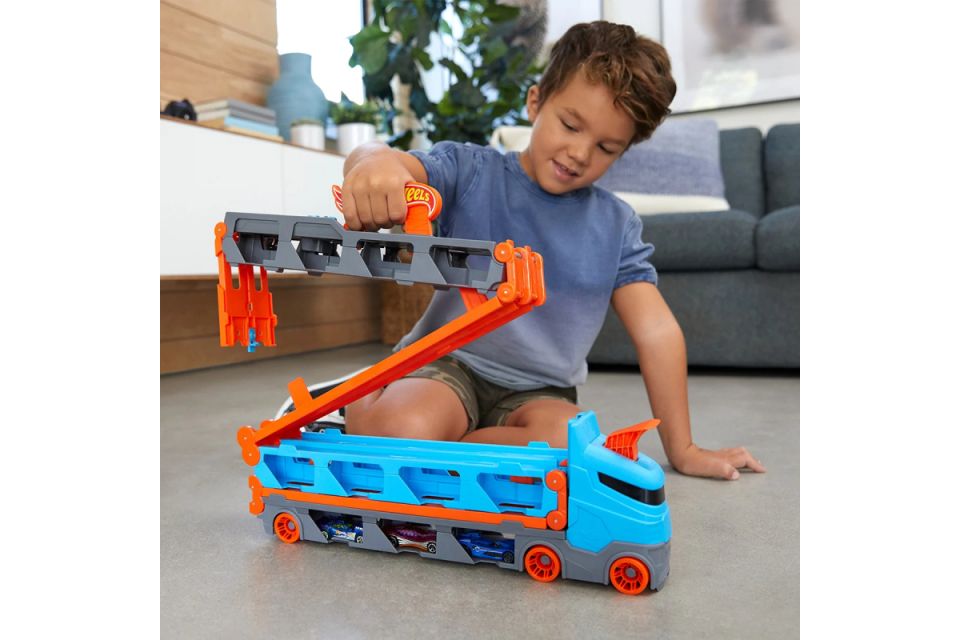 Іграшки в житті дитини: більше, ніж просто розвага (Новини компаній)