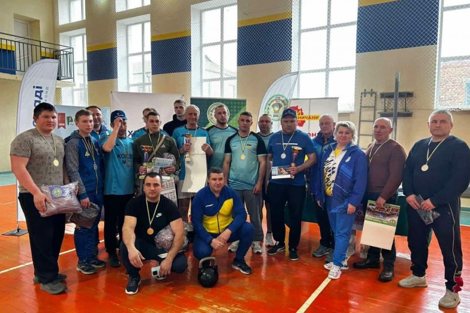 «Колосівці» визначили найкращих у дартсі і гирьовому спорті