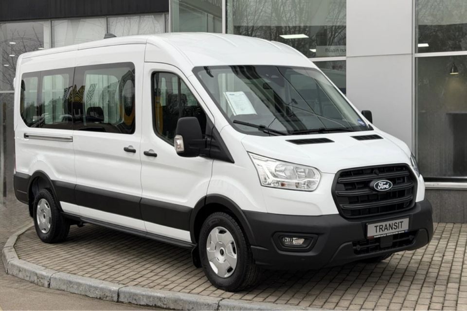 Для військових хочуть купити фургон. Витратять 2,2 мільйона гривень