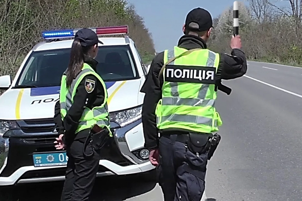 На дорогах області збільшили кількість автопатрулів
