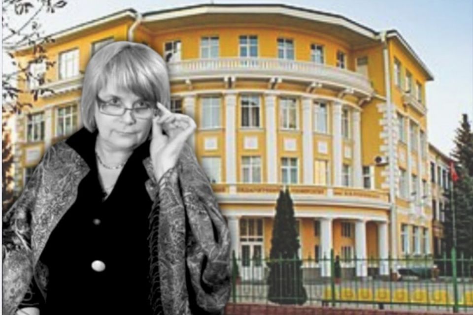 У Вінниці попрощалися з відомою викладачкою педуніверситету Ларисою Валендюк