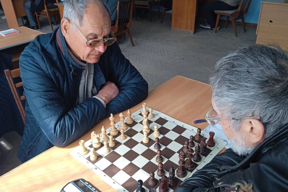 На турнірі «Барський замок» незрячі дали бій звичайним шахістам