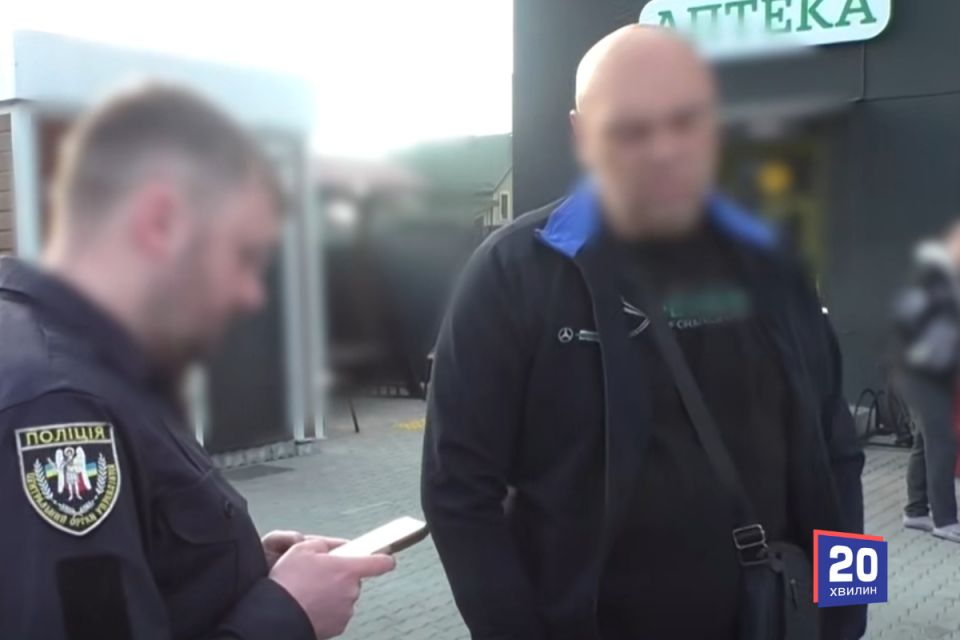 Елітні авто, гектари землі та втеча до Польщі: нові деталі справи експосадовця з Іванова