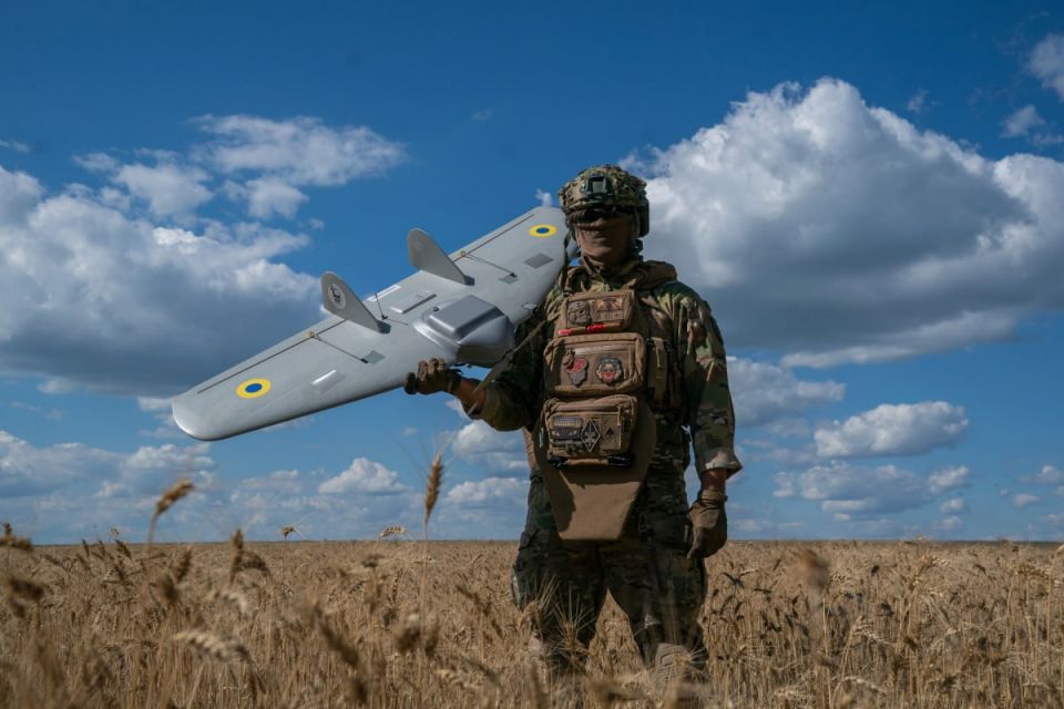 Контракт 18-24 в Азові: служба з дронами для молоді до 24 років (Новини компаній)