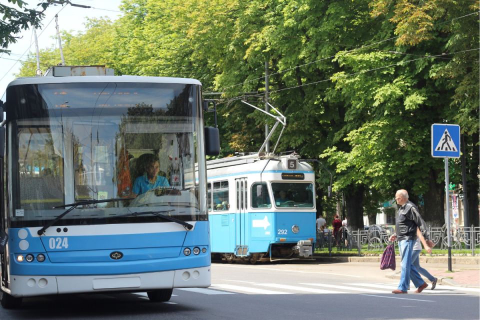 Якою має бути вартість проїзду в транспорті Вінниці? Ми запитали