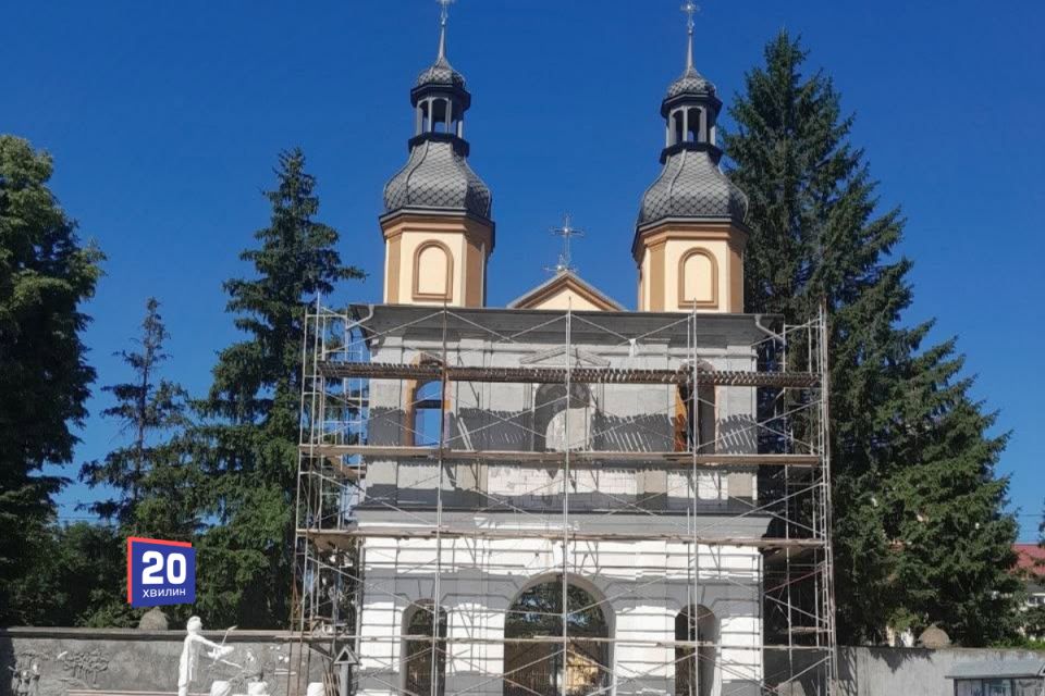 Історичну браму храму Святого Флоріана у Шаргороді майже відреставрували