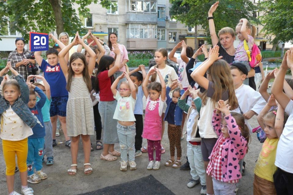 У Вінниці знову вчать сортувати сміття — зібрали п'ять кілограм батарейок