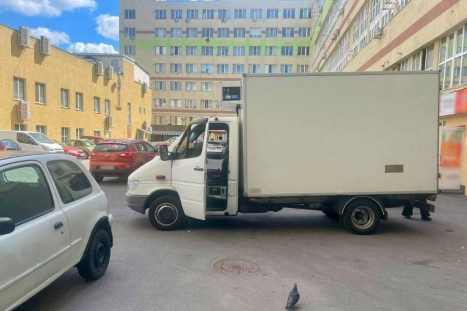ДТП на Замостянській. Водій Mercedes-Benz Sprinter збив 71-річну вінничанку
