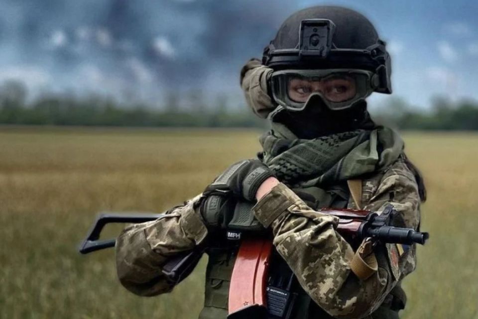 Як ви ставитися до мобілізації жінок без дітей на рівних умовах із чоловіками? Ми запитали вінничан