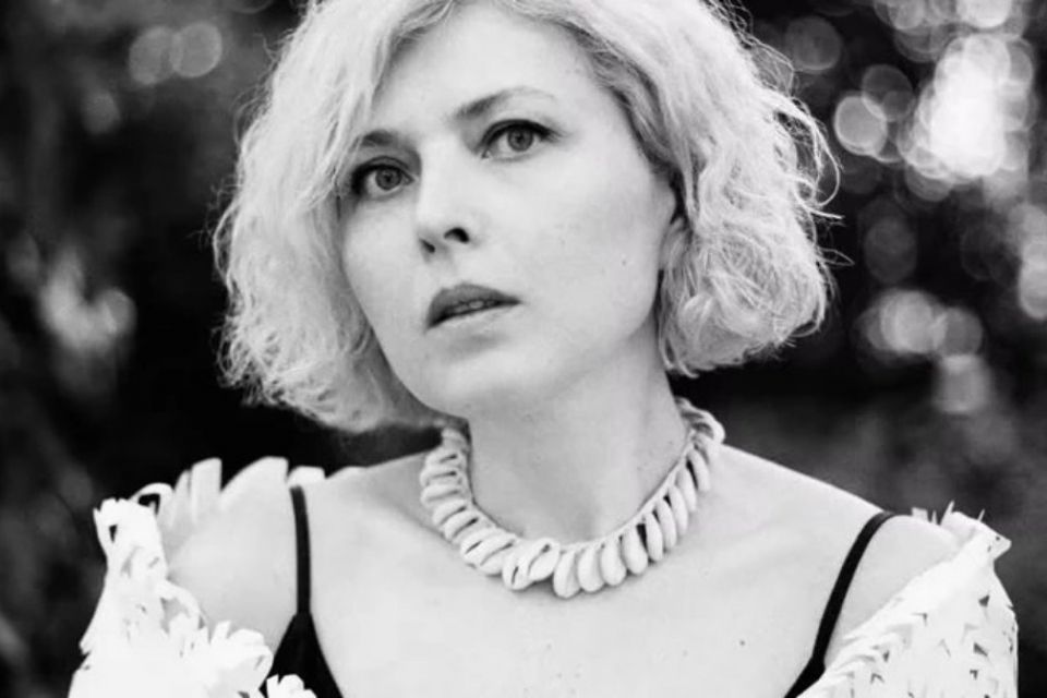 «Її витинанки знали у світі»: раптово померла відома мисткиня, чиє дитинство минуло на Вінниччині