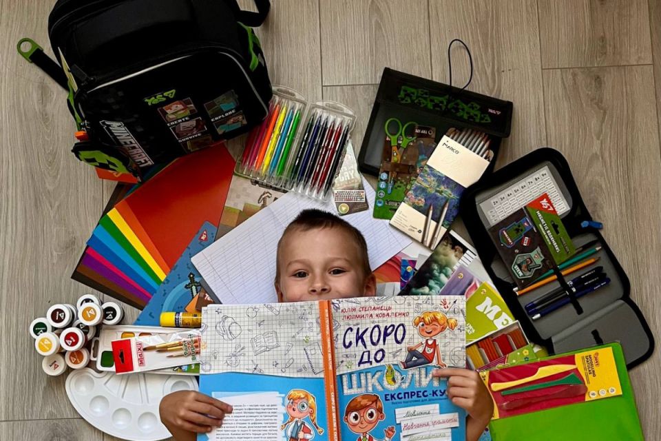 «Пакунок школяра» у Вінниці: скільки коштує зібрати першачка та чи вистачить 5 000 гривень?