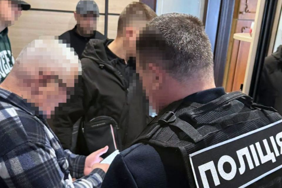 «Не працювали, а зарплату отримували»: у комунальному підприємстві Вінниці викрили схему на майже пів мільйона