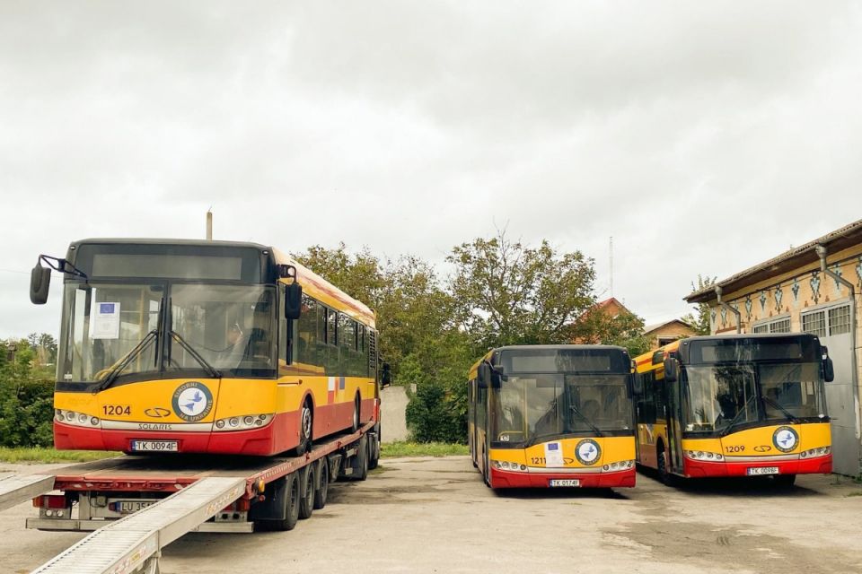 Вінниця отримала 12 автобусів із Польщі: їх готують до роботи на маршрутах