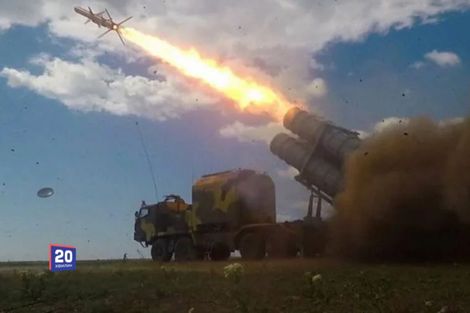 Ворог атакував ракетами й сотнею дронів. Як минула важка ніч для України